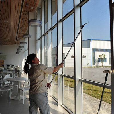 方正物业 专业建筑物清洁服务，营造舒适环境